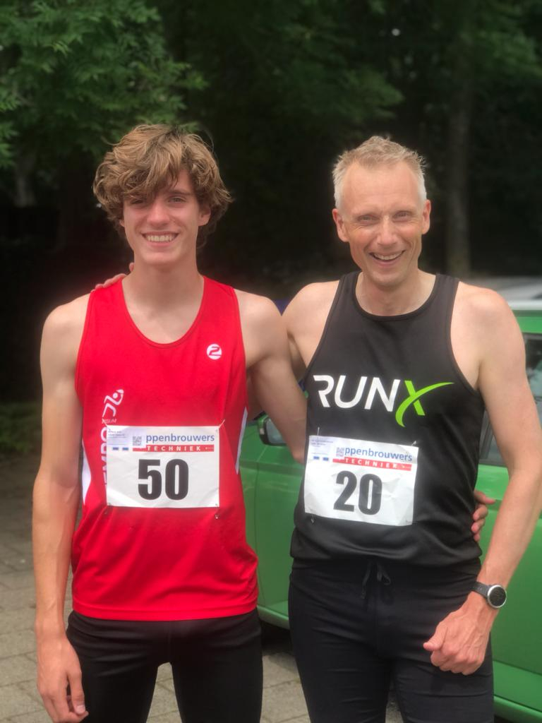 Binne Brok (U18) en Toine (M50) na hun goede race